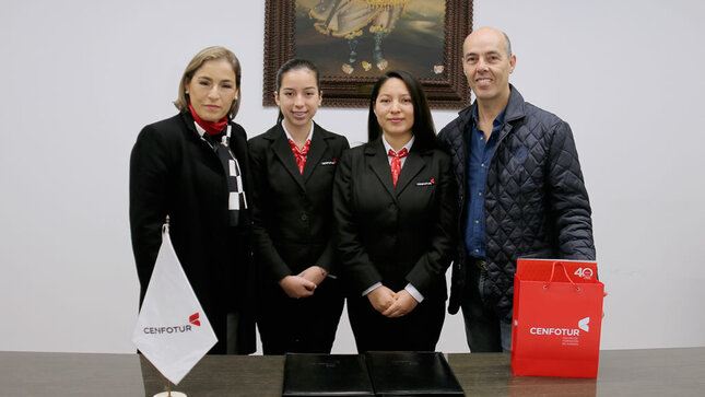 ANANAY HOTELS beneficia a dos estudiantes del CENFOTUR a través de la “Beca a la Excelencia Académica en Turismo”
