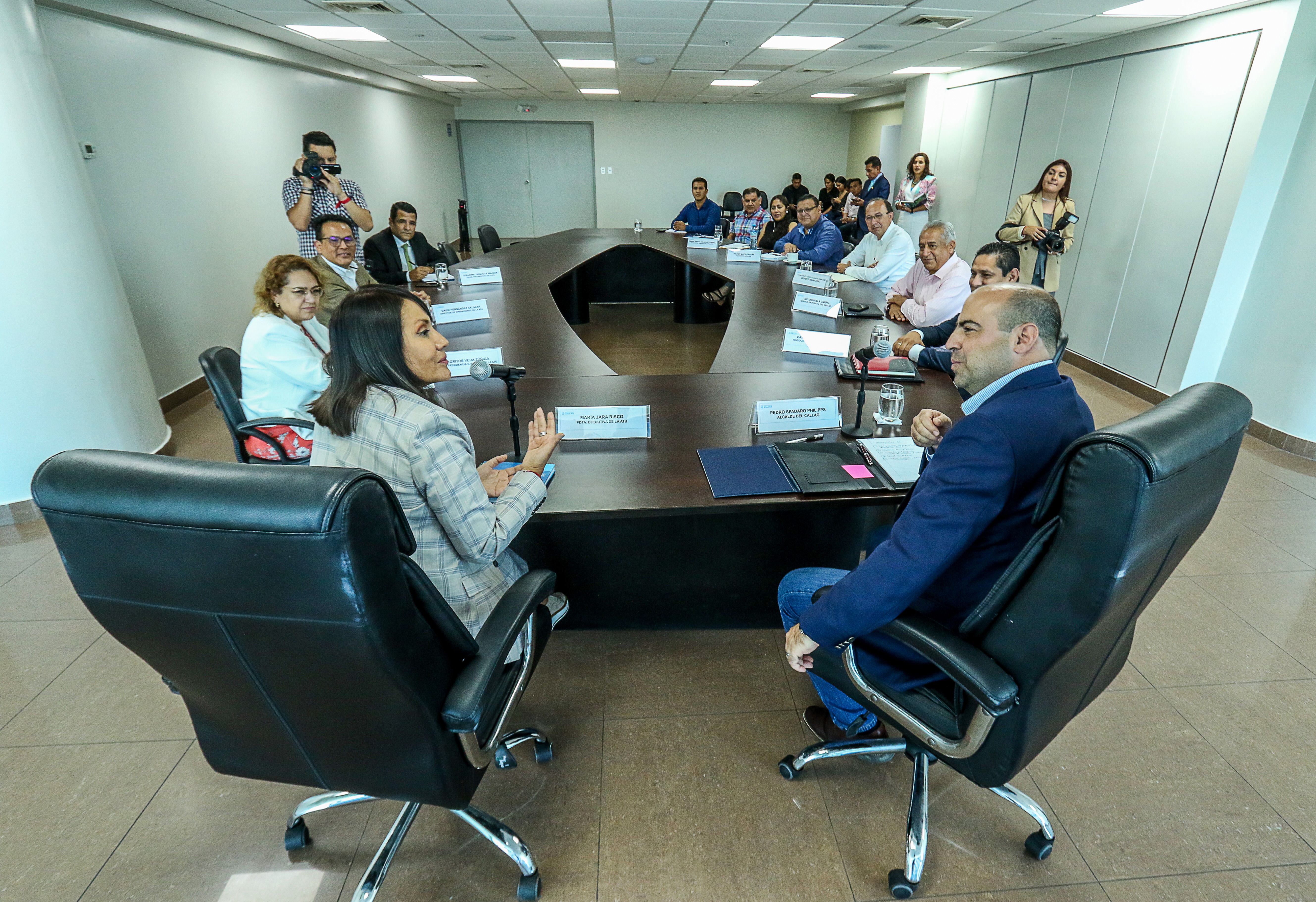 El alcalde Pedro Spadaro sostuvo una productiva reunión con la presidenta de la ATU María Jara