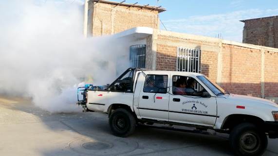 Gobierno Regional intensifica fumigación y control vectorial contra el dengue en La Huaca