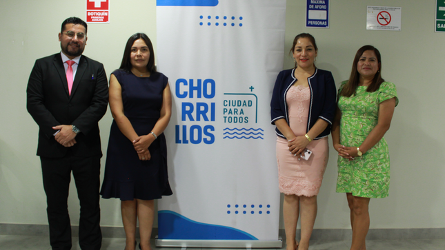 Funcionarios municipales de Chorrillos.