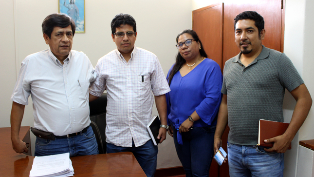 Autoridades trabajando articuladamente por la educación.