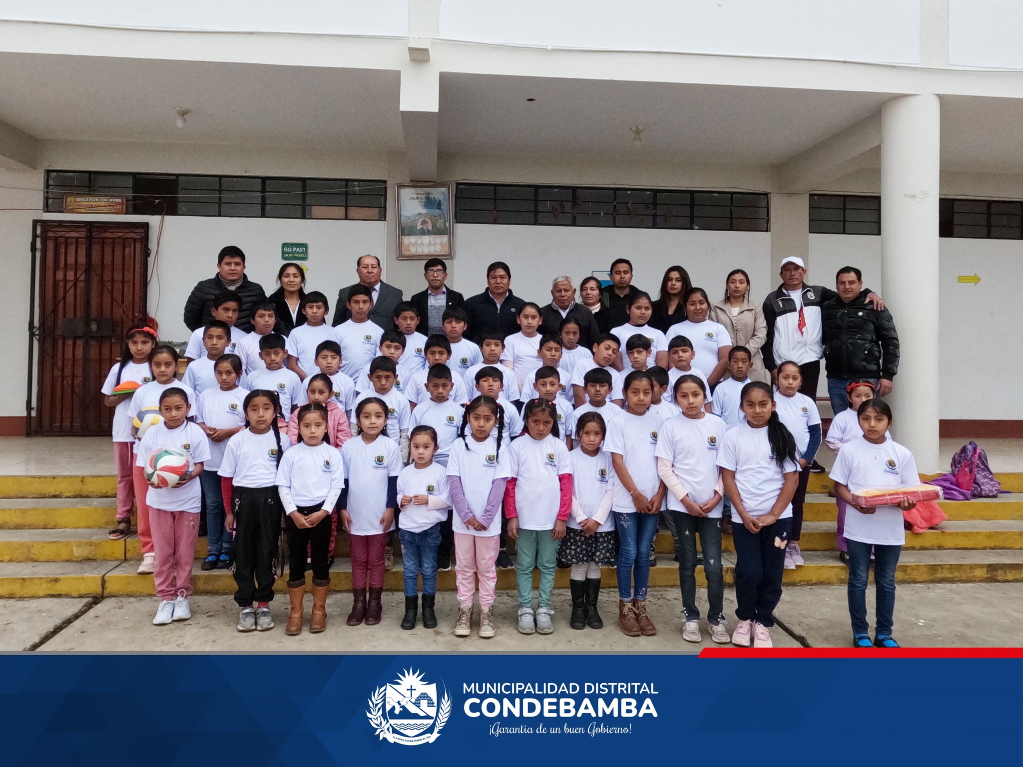 Con la finalidad de fortalecer habilidades en la práctica del deporte y artísticas de los niños, niñas y adolescentes del distrito, inaugura talleres Razonamiento Matemático, Razonamiento Verbal, Ajedrez, vóley, futbol y danza totalmente gratuitos, donde los asistentes ocuparan su tiempo en actividades positivas y provechosas para ellos, sus familias y sociedad en general. 