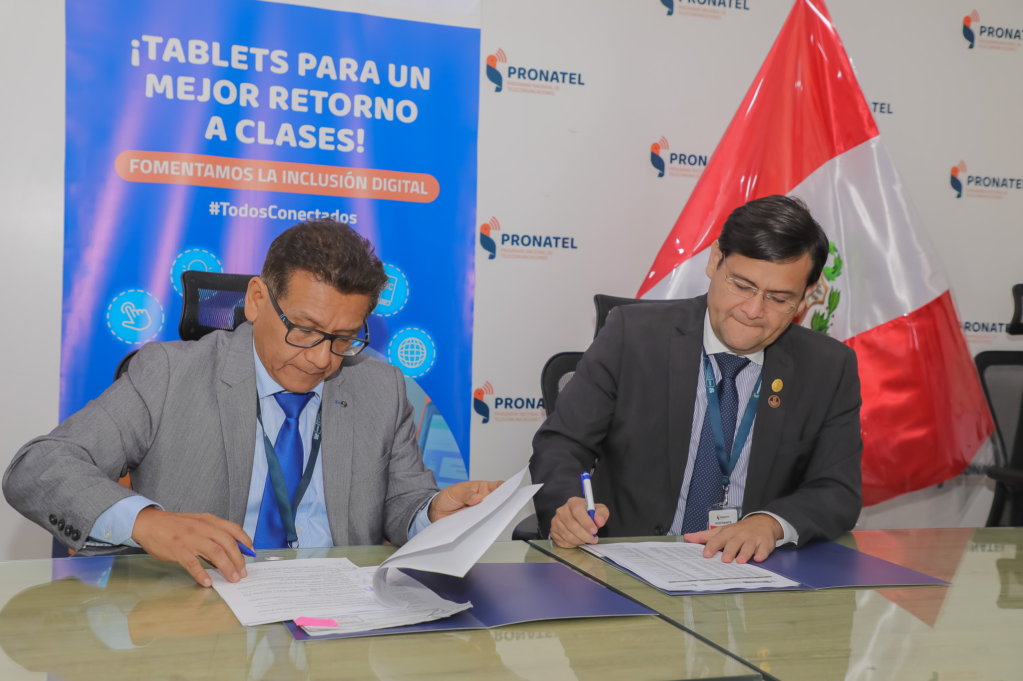 JPG de la firma del gobernador de Lambayeque y director de Pronatel