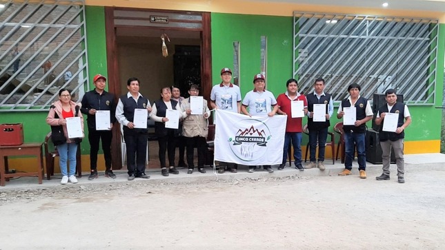 Indecopi entrega 9 marcas colectivas gratuitas que beneficiarán a la comunidad campesina Santa Cruz de Ucro de la región Lima
