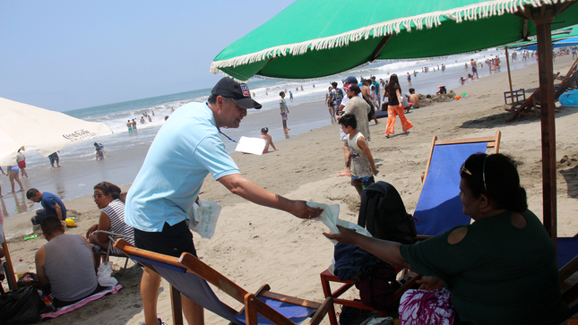 ¡Predicar con el ejemplo! Alcalde José Pain García lideró comitiva que recorrió hoy la playa para concientizar a los veraneantes