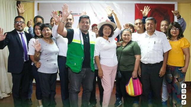 Alcalde sostuvo reunión con funcionarios de la Región
