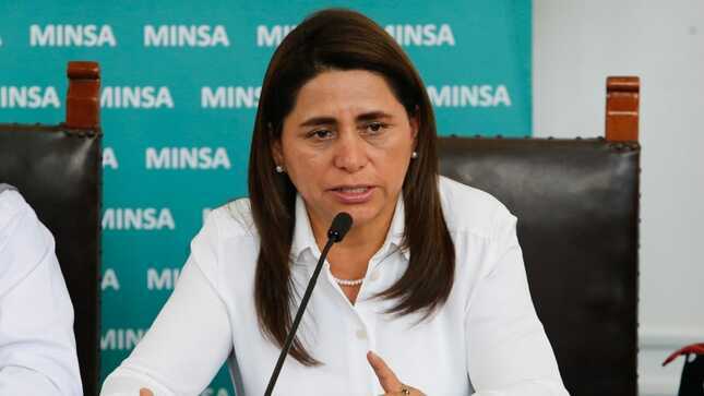 Ministra de Salud: “Los bloqueos ponen en riesgo a más de 31 000 pacientes que se encuentran hospitalizados en todo el país”