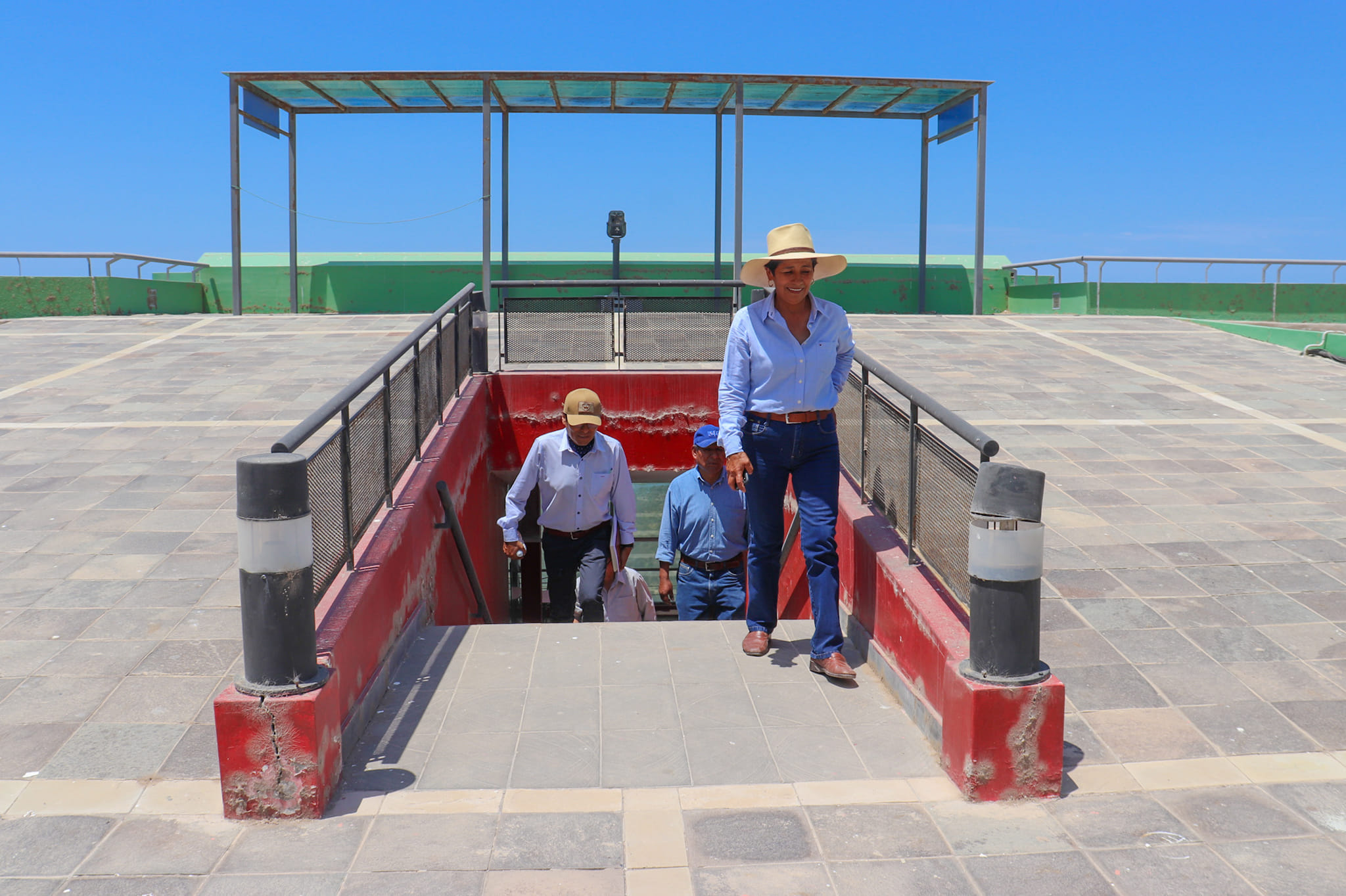 📌Con la finalidad de convertir a Ite en un centro turístico, el burgomaestre distrital Sra. Urbelinda Chacón Díaz, inspeccionó las condiciones en que se encuentra el "Museo del Desierto y el Mar".