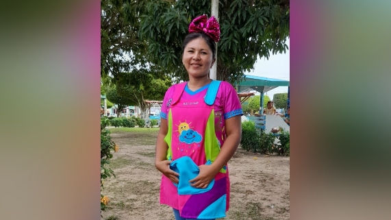 Rosa en una actividad para los niños