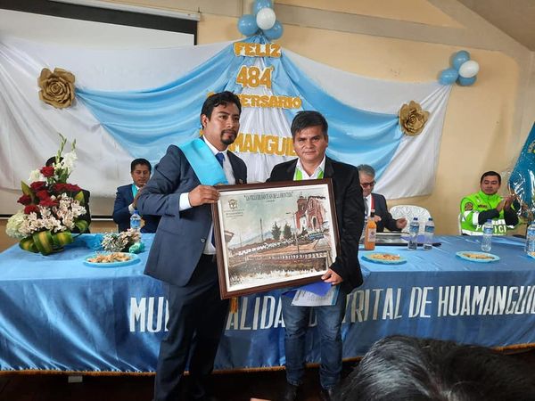 Invitado de honor por el distrito de Huamanguilla