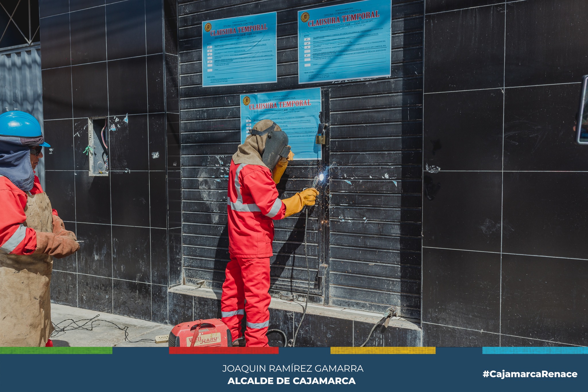 Bloques de Concreto y Soldadura para Clausurar Locales