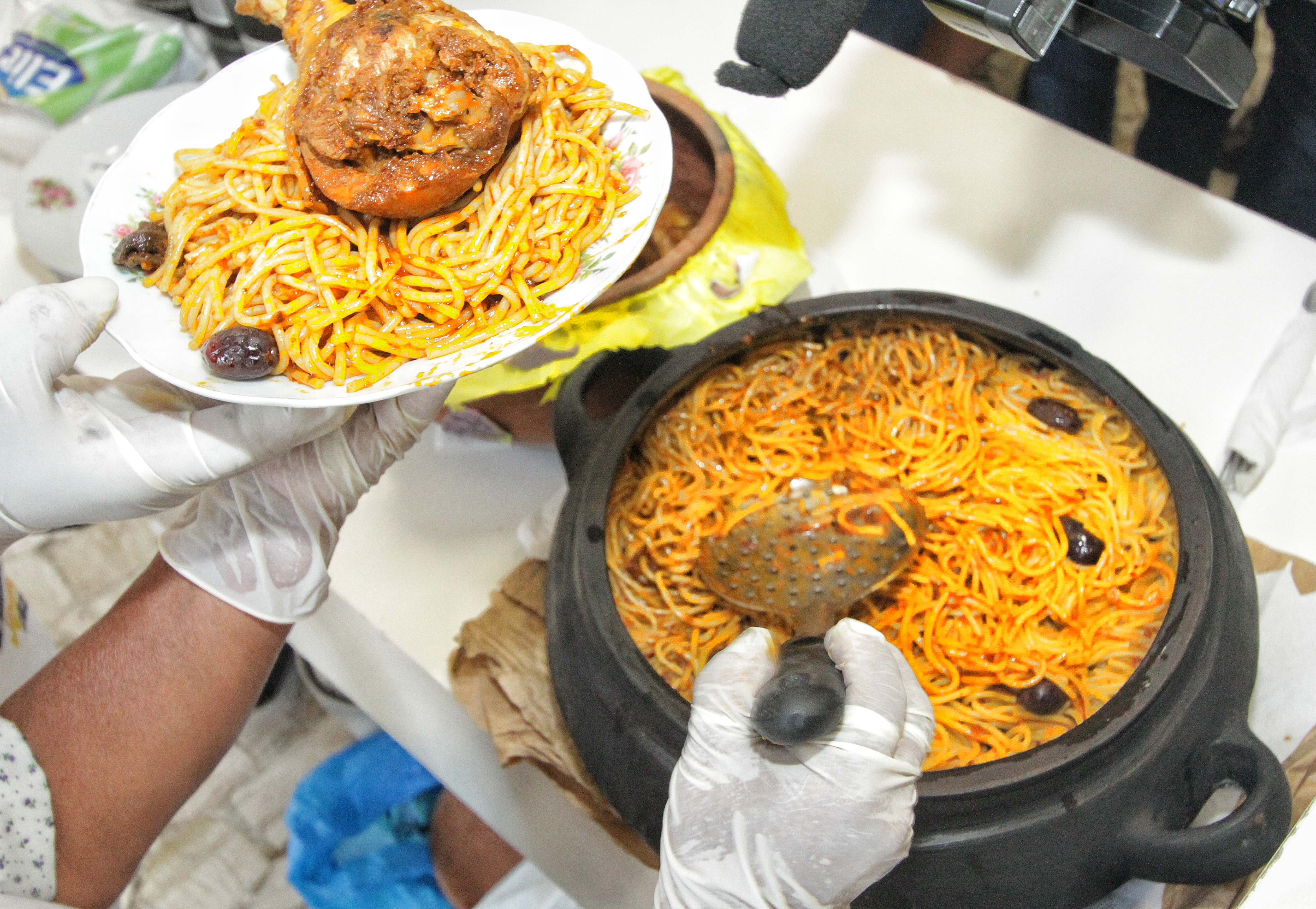 Lunahuaná se viste de gala para preparar la Sopa Chola Más Grande del Mundo