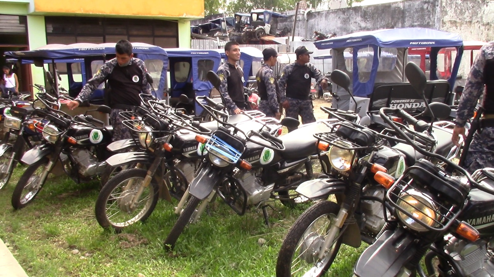 Entrega de motocicletas lineales