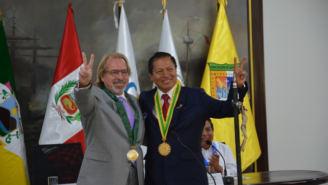 Alcaldes de Lurigancho, Oswaldo Vargas, y de La Molina, Esteban Diego Uceda Guerra.