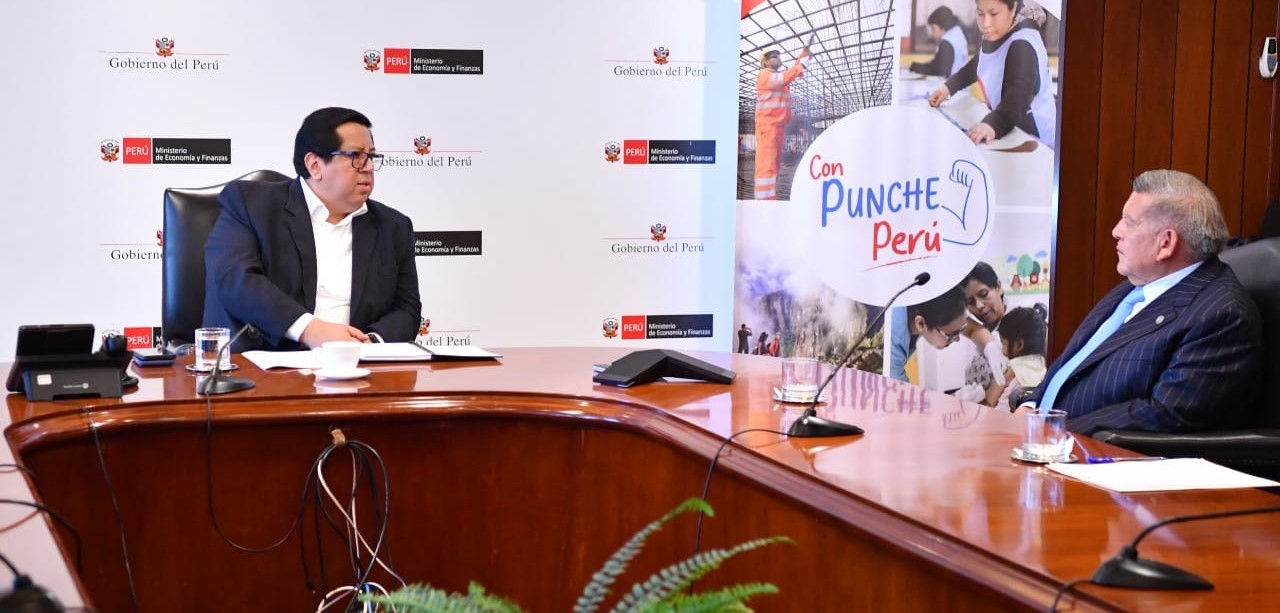 César Acuña: “Logramos respaldo del MEF para financiar obras emblemáticas”