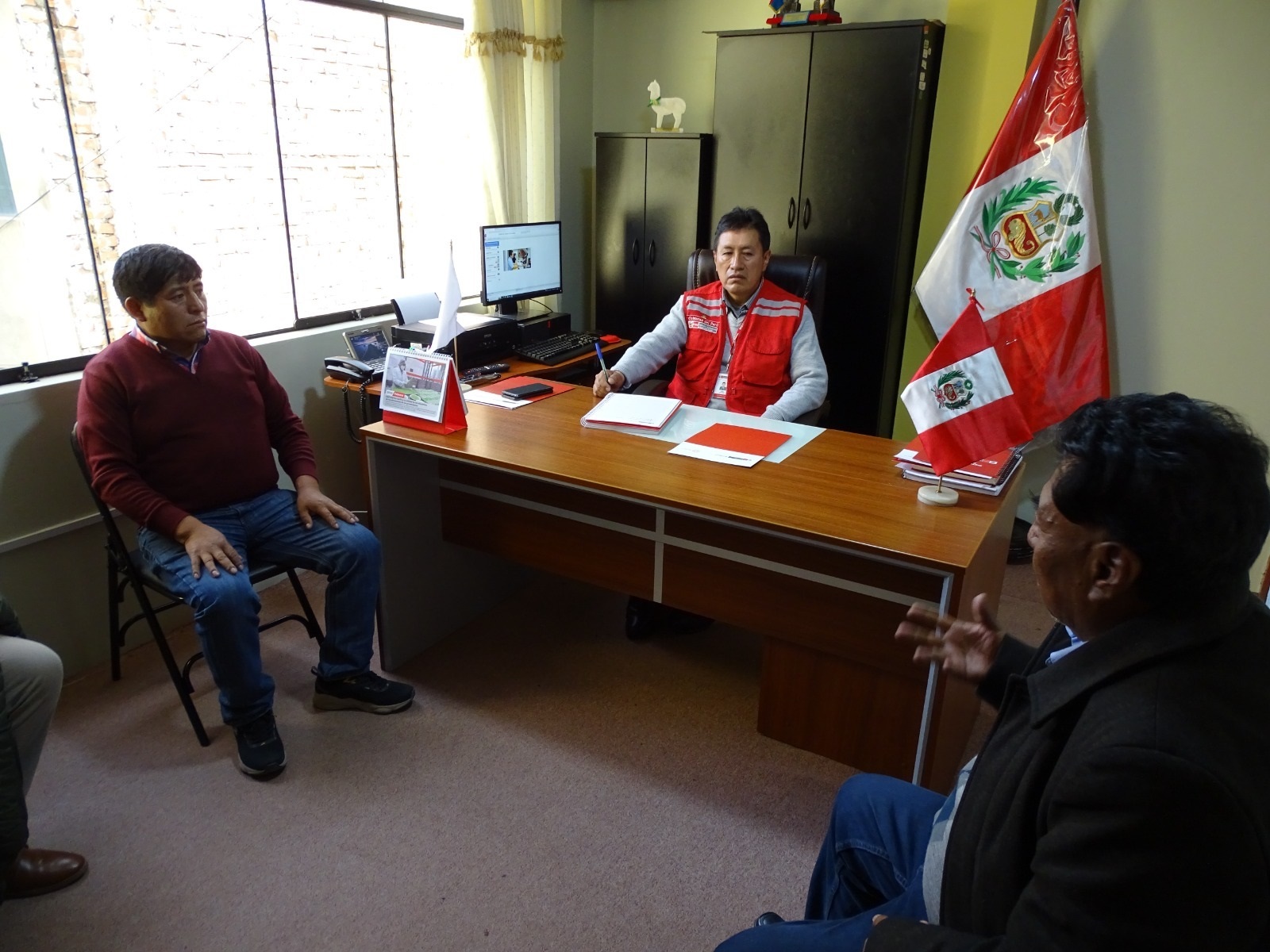 Puno-reuniónconmunicipalidaddeElCollao (2).jpg