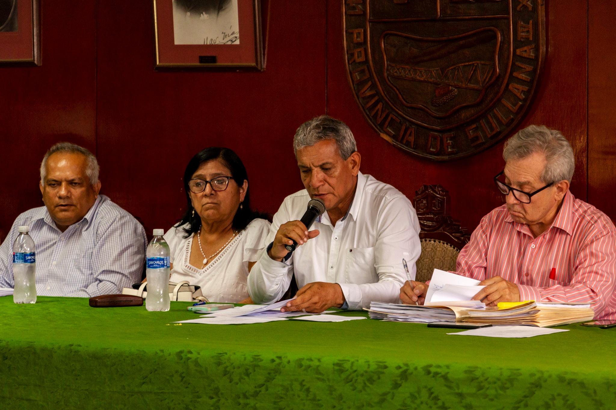 REALIZARÁN ESTUDIOS PARA CAMINOS VECINALES EN LANCONES