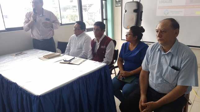 Director de la UGEL Bellavista prof. POEL RUFINO HERRERA BENDEZÚ