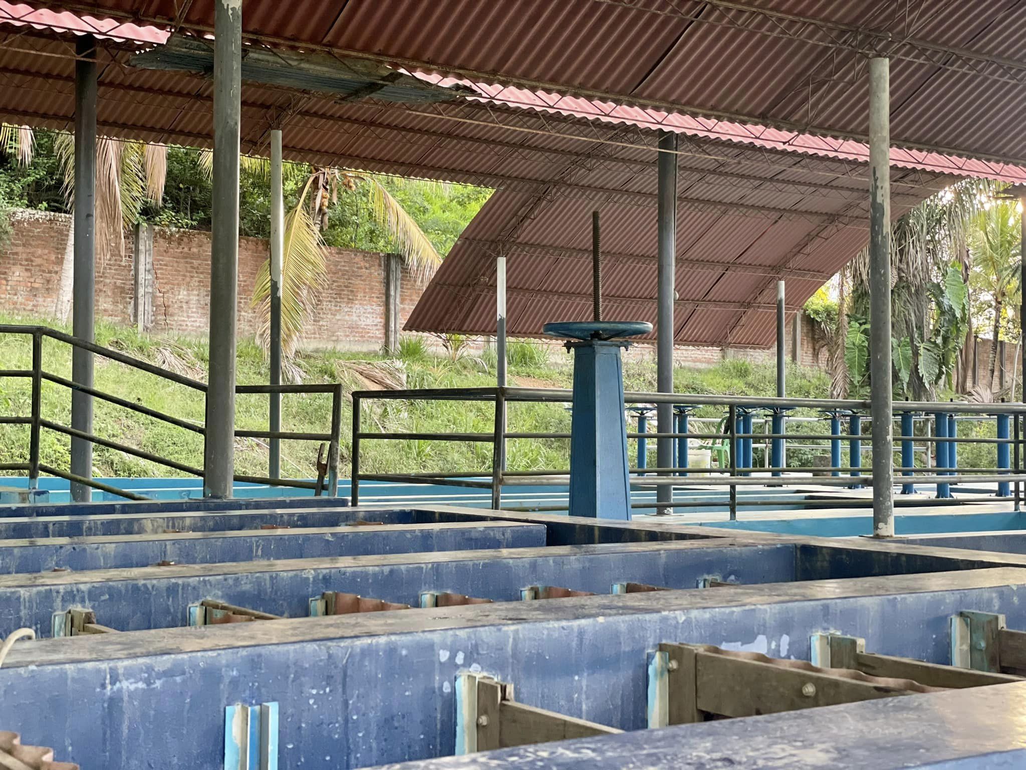 El alcalde de Pichari, Lic. Hernán Palacios Tinoco y su plana de regidores, se reunieron con los profesionales y trabajadores de Agua Potable y Alcantarillado – Sedap,