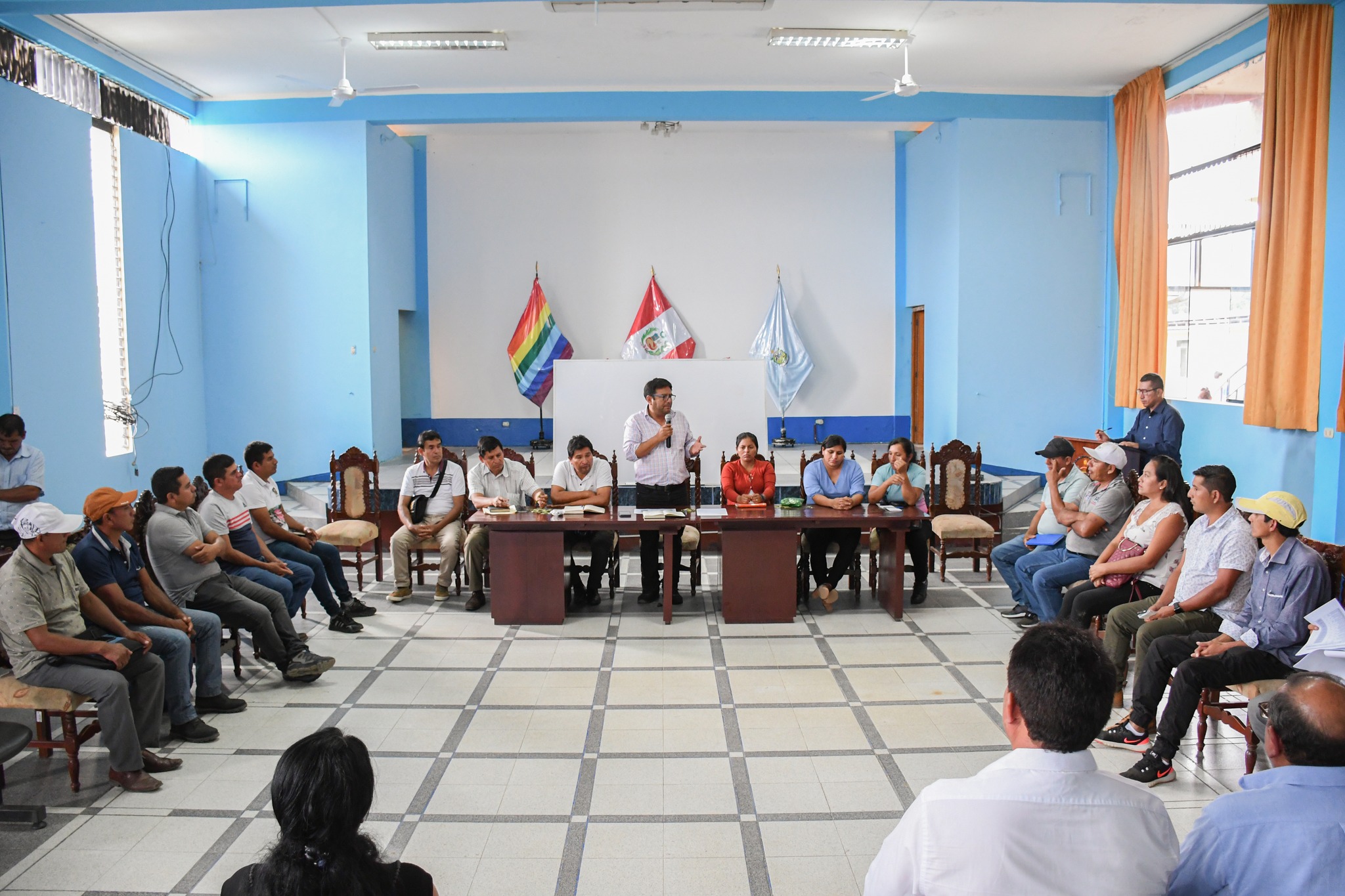 Alcaldes de los centros poblados que conforma el distrito de pichari, se reunieron con el alcalde distrital