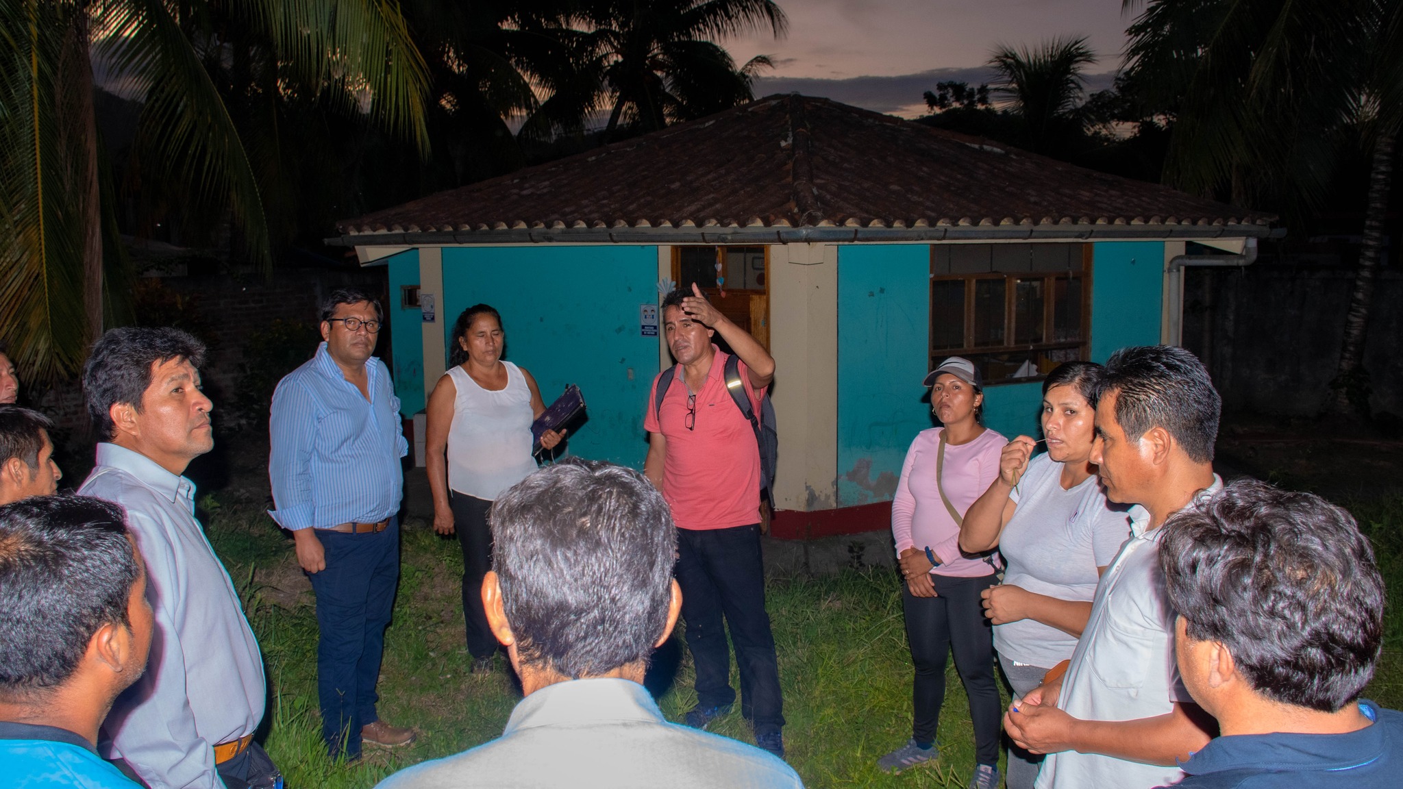 El alcalde de la municipalidad distrital de pichari realizó el recorrido de las principales obras que se encuentran en ejecución y próximos a iniciar en el centro poblado de puerto mayo
