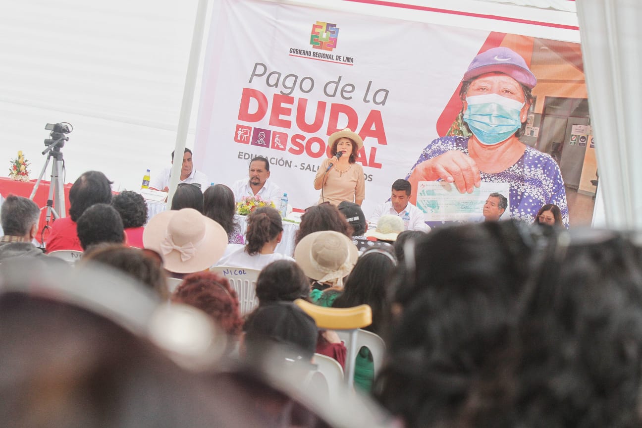 Gobernadora Rosa Vásquez tomó la decisión y empezó con el pago de la Deuda Social en Cañete