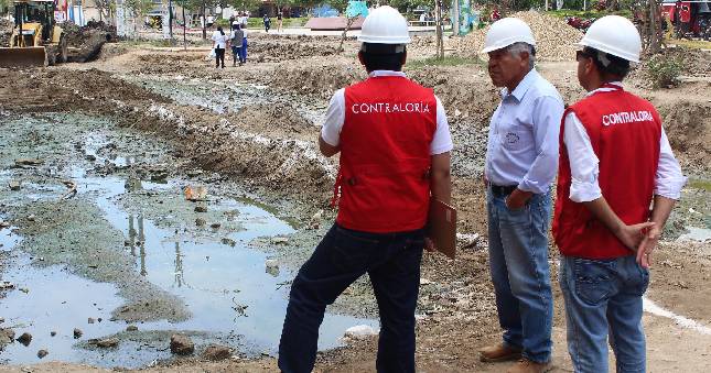 Contraloría advierte riesgos en obra de reconstrucción de avenida Sáenz Peña en Leonardo Ortiz