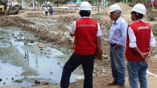 Contraloría advierte riesgos en obra de reconstrucción de avenida Sáenz Peña en Leonardo Ortiz