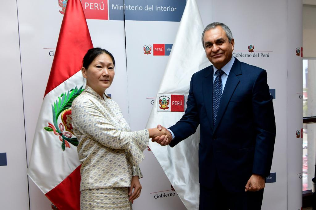 Mininter y Cruz Roja Internacional coordinan acciones para fortalecer labor de la PNP en la protección de los derechos humanos