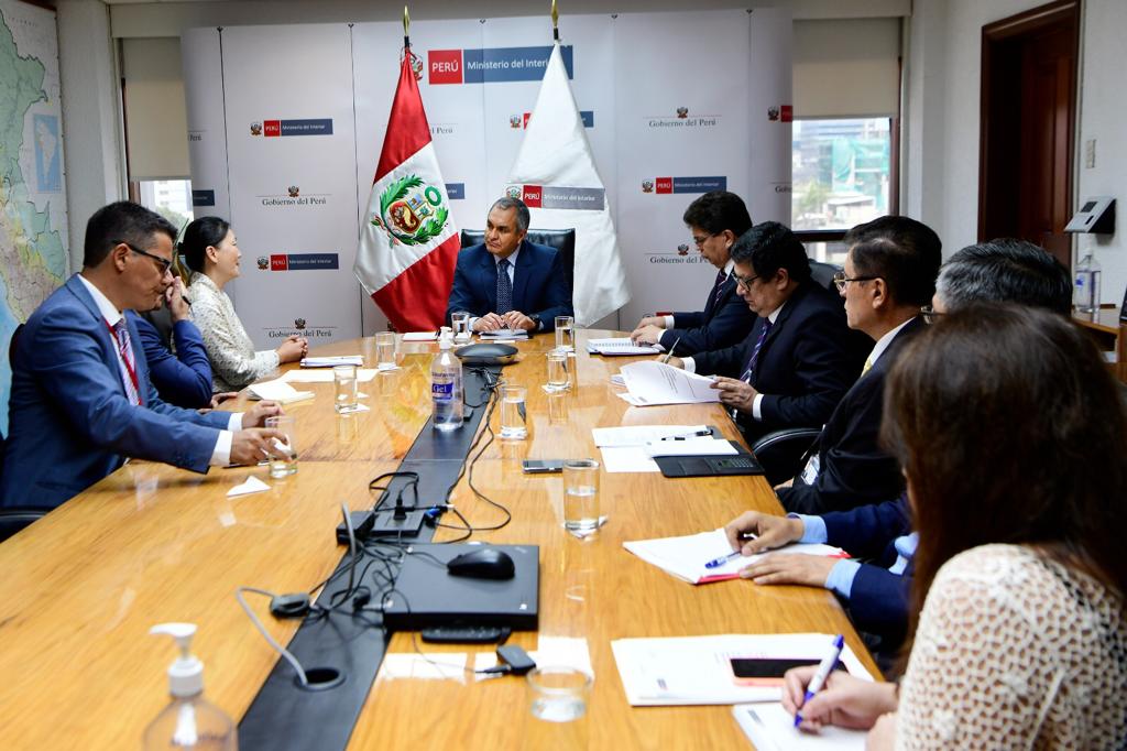 Mininter y Cruz Roja Internacional coordinan acciones para fortalecer labor de la PNP en la protección de los derechos humanos