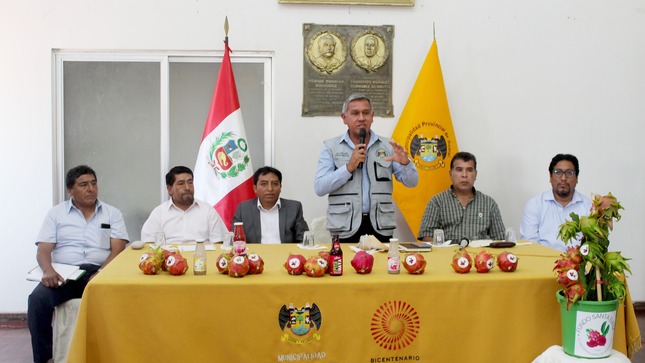 Productores de pitahaya se reúnen con alcalde Cárdenas y anuncian dos días de feria
