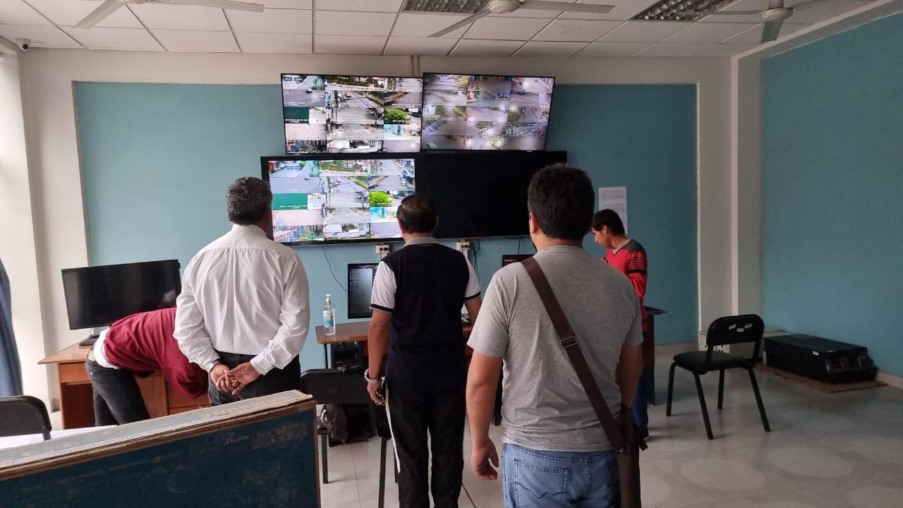 Gerente municipal realiza visita inopinada al CIAM, serenazgo, relleno sanitario y obras