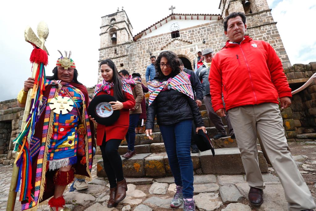Ministra de Cultura: “Tenemos un compromiso con Ayacucho, una región creativa del arte y la cultura”