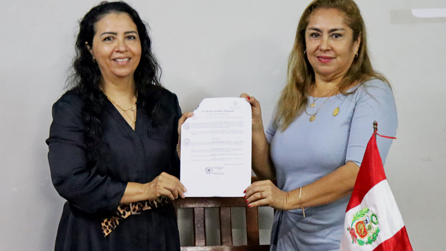 ENTREGA DE RESOLUCION DIRESA