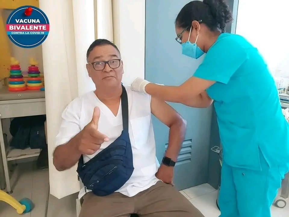 aplicación de vacuna bivalente san martin