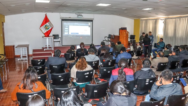 SE IMPULSA EMISIÓN DE LICENCIA DE CONDUCIR ELECTRÓNICA EN CUSCO