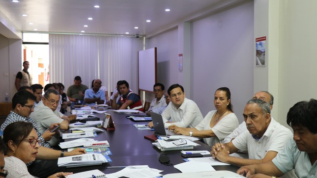fotografía de reunión