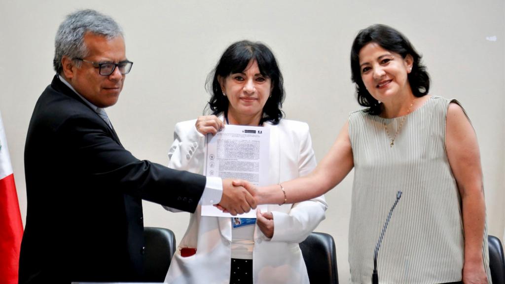 INS y Programa Juntos suscriben convenio de cooperación a favor de la salud pública en comunidades vulnerables