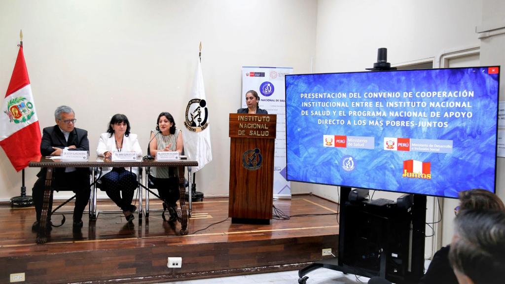 INS y Programa Juntos suscriben convenio de cooperación a favor de la salud pública en comunidades vulnerables