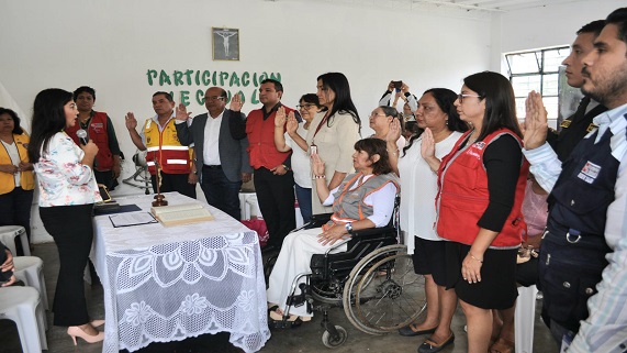 Imagen de la ceremonia de juramentación de la instancia distrital de La Victoria
