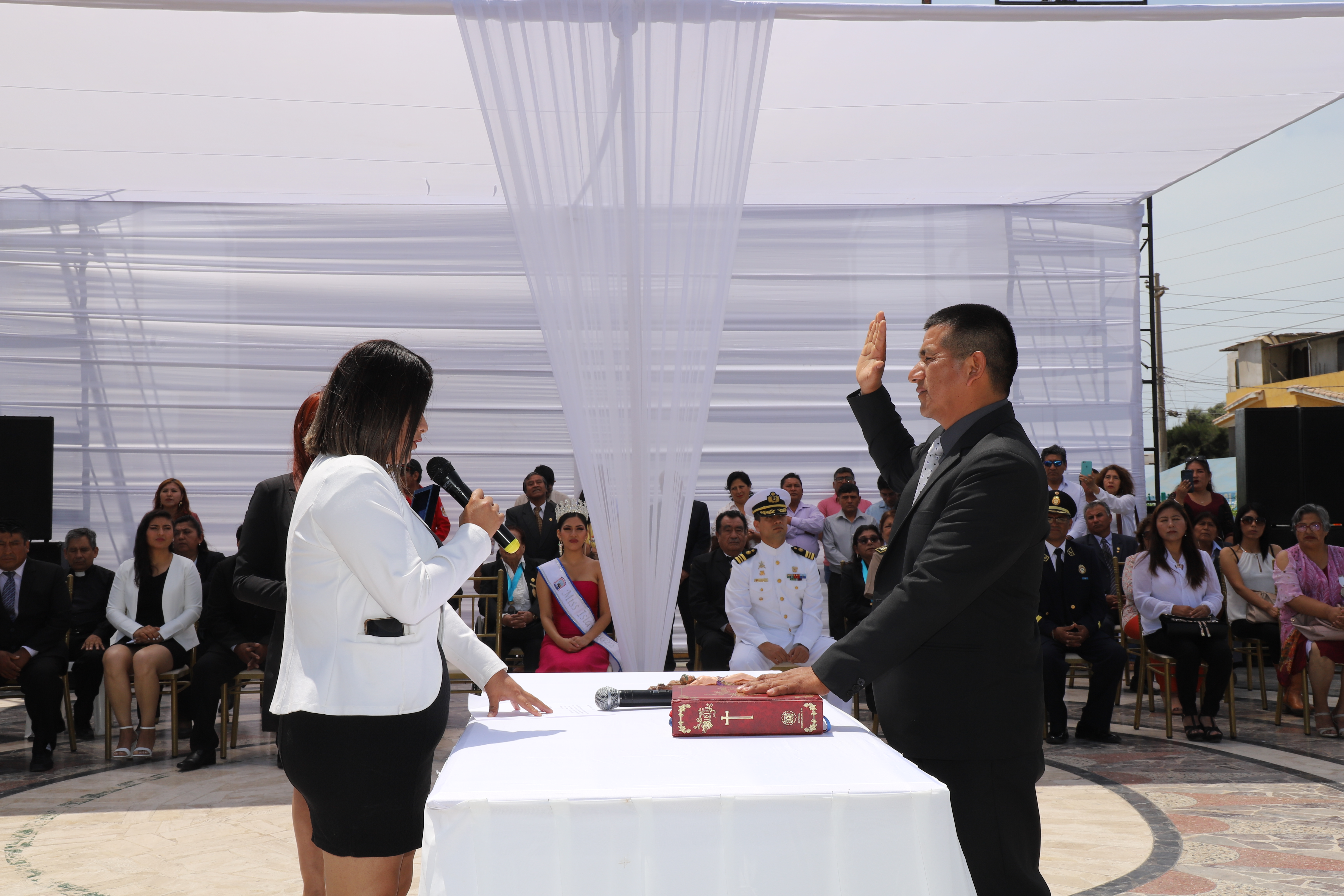 Alcalde juramentación