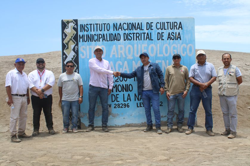 Ministerio de Cultura y Municipalidad Distrital de Asia colocaron cerco de protección en el Sitio Arqueológico Huaca Malena en Cañete