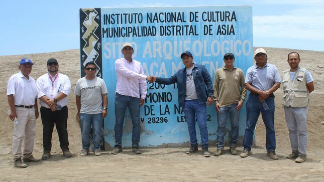 Ministerio de Cultura y Municipalidad Distrital de Asia colocaron cerco de protección en el Sitio Arqueológico Huaca Malena en Cañete