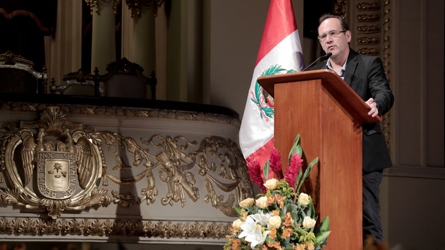 Director ejecutivo de PROINVERSIÓN