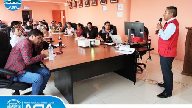 Alcalde de Asia, Regidores y Funcionarios sostuvieron Reunión con Autoridades del OCI
