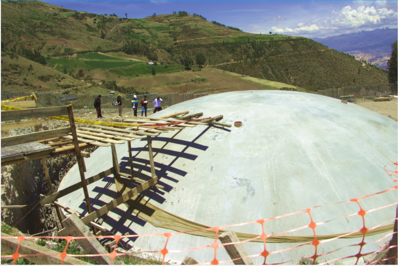 reunión para reinicio del proyecto los servicios de agua potable de Yanama