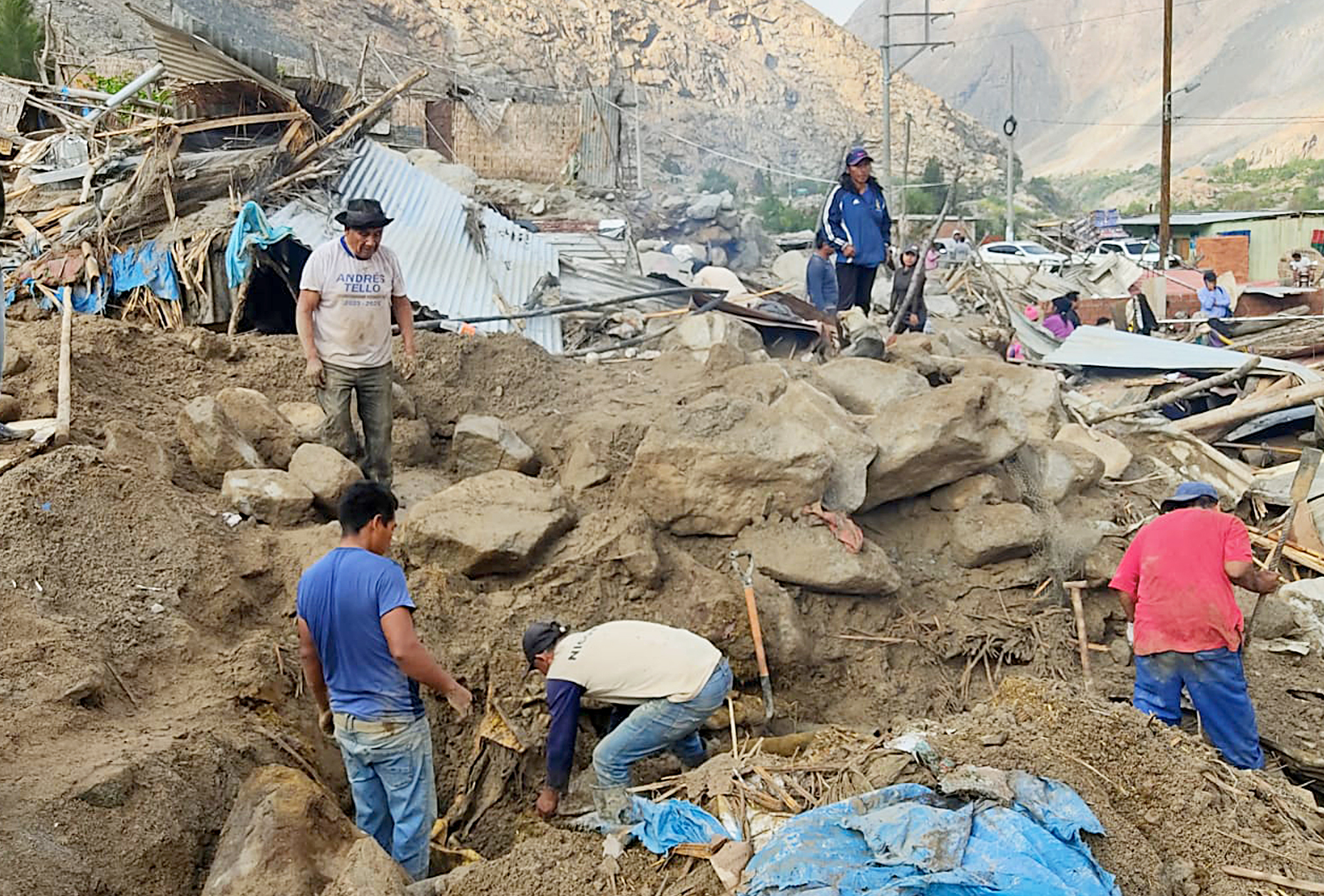 Intensifican acciones de respuesta por emergencias en 8 distritos de la provincia de Yauyos