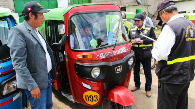 Realizan Verificación Físico Mecánico a vehículos menores.