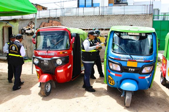 Realizan Verificación Físico Mecánico a vehículos menores.