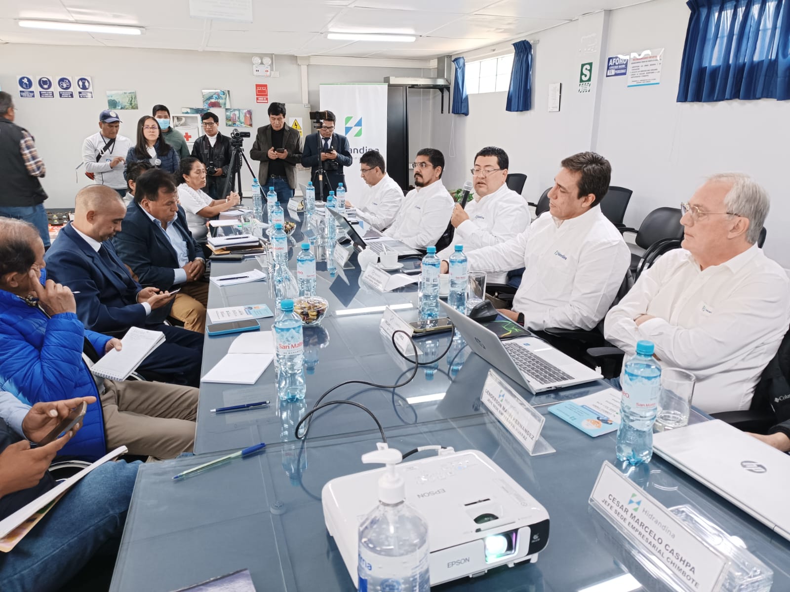 REUNIÓN DE TRABAJO EN HUARAZ